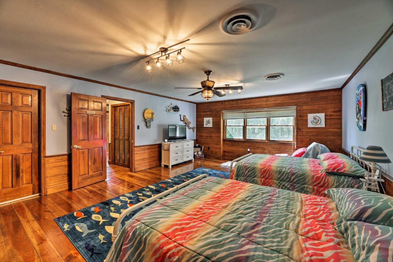 Bayfront Blounts Creek Home Private Beach And Dock! Whichard Beach Екстер'єр фото